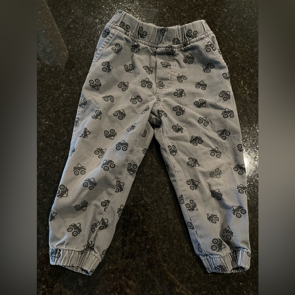 Garanimals gray pants, Size 24m
